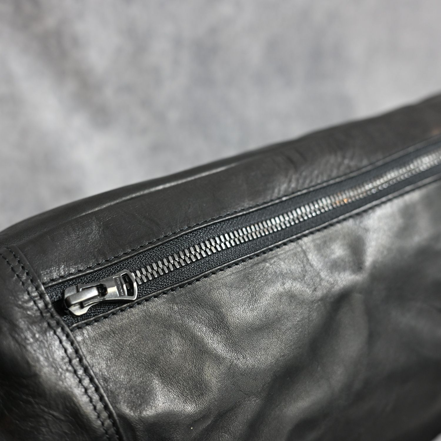 × ISAMU KATAYAMA BACKLASH 3pin Belt Body Bag （BLACK）｜ショルダーバッグ｜HW-I16-784