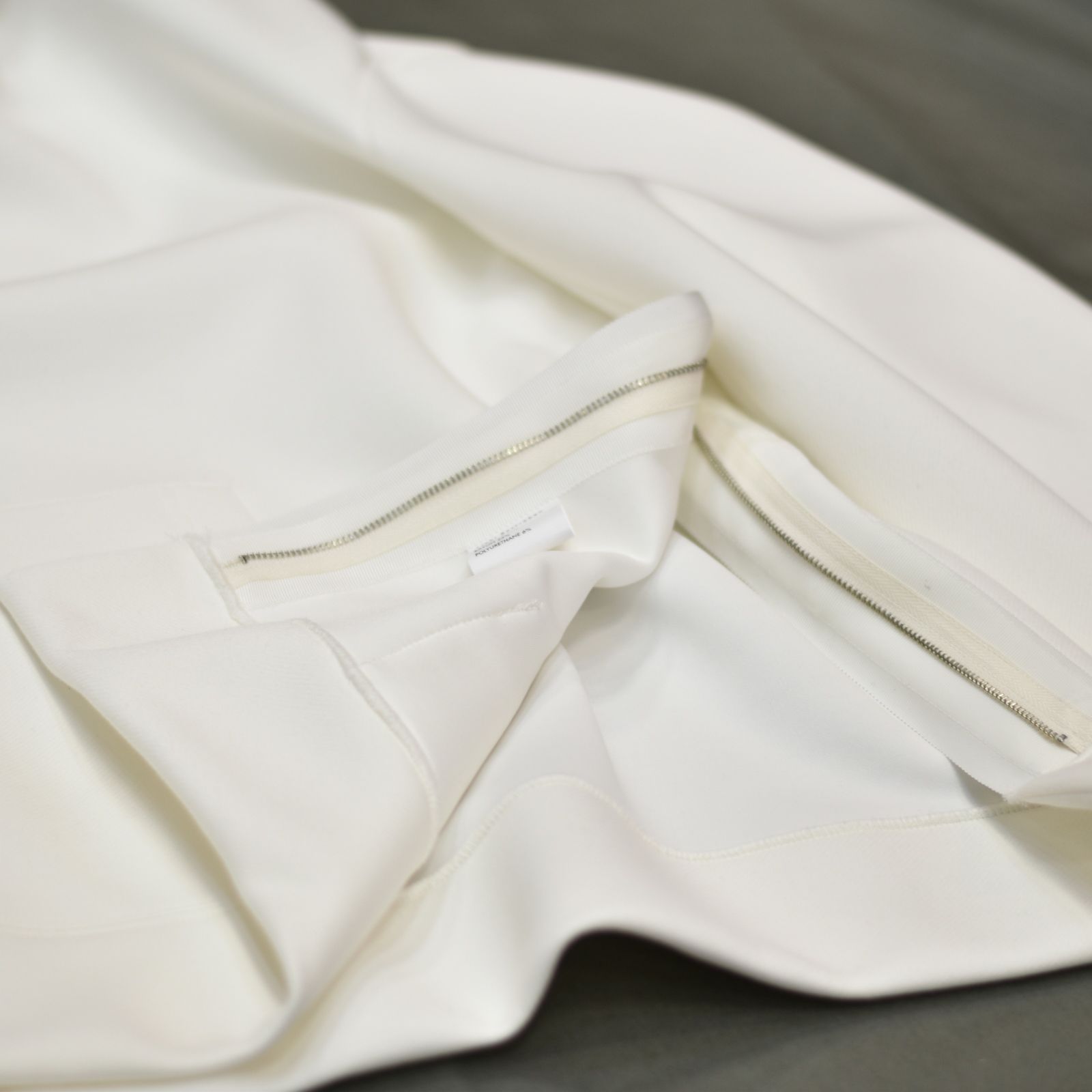 ジップベント フーディ / LB22SS-PK01-NM (WHITE)
