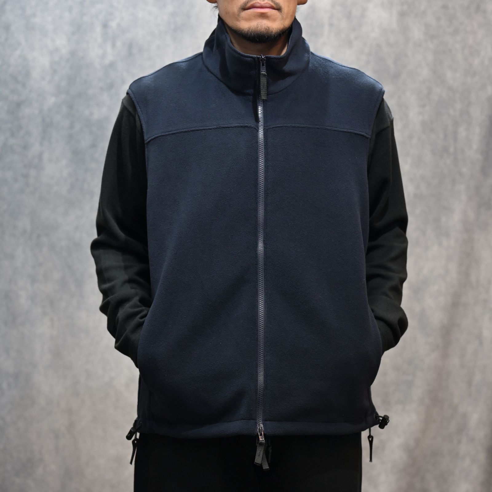 REVERSIBLE VEST （NAVY）｜リバーシブル ベスト｜9252-VE01-003