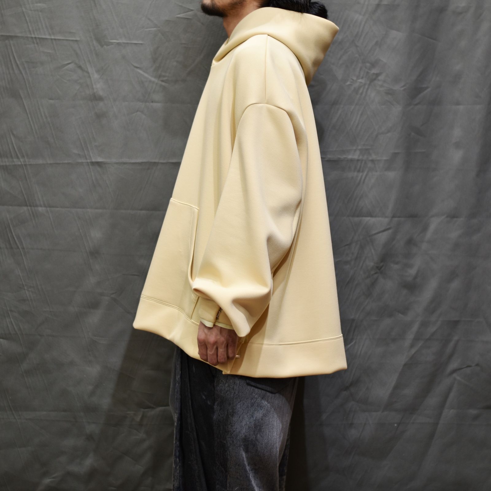 ジップベント フーディ / LB22SS-PK01-NM (PALE YELLOW)