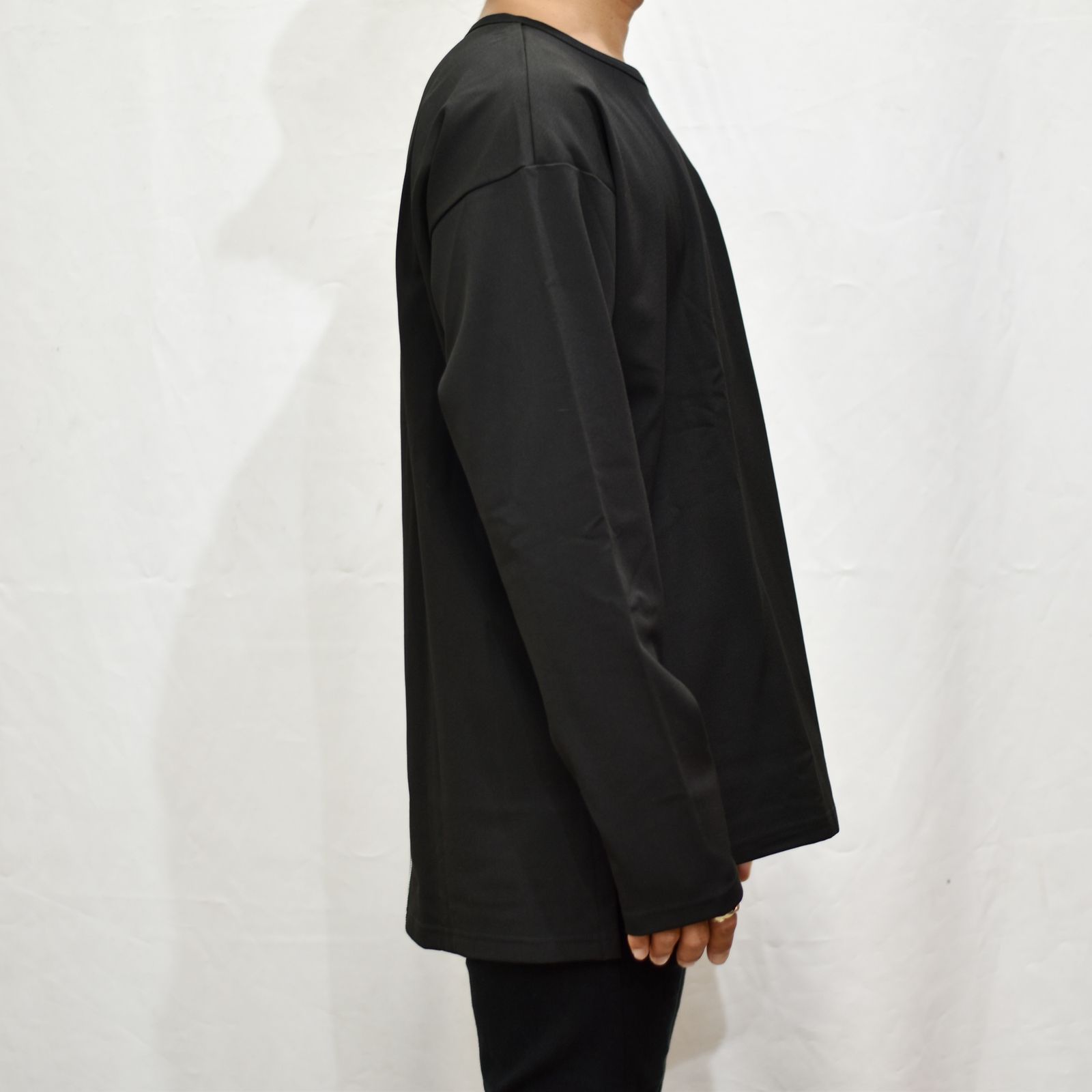 ポリエステルレーヨンアクリル ストレッチ ポケットカットソー （BLACK）