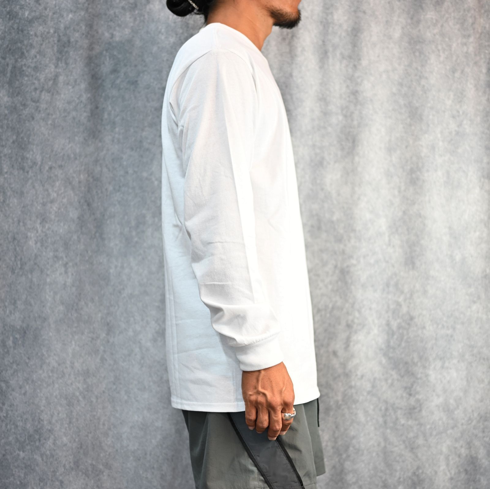 LONG SLEEVE T-SHIRT （WHITE） / ロングスリーブ TEE （ホワイト）