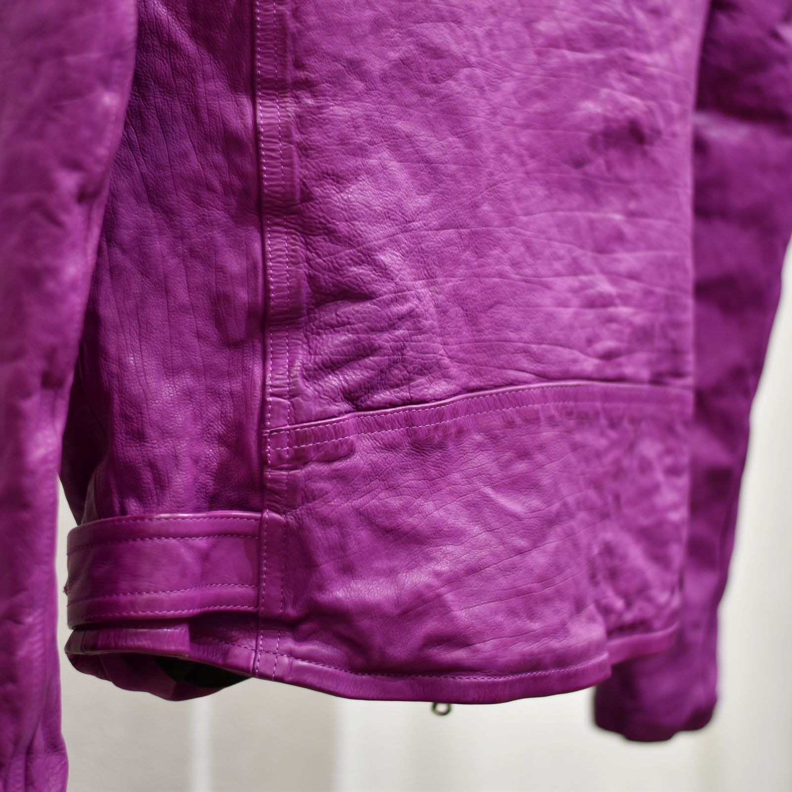 ジャパンカーフ タンニン鞣し 製品洗い加工 フーディライダース (PINK)