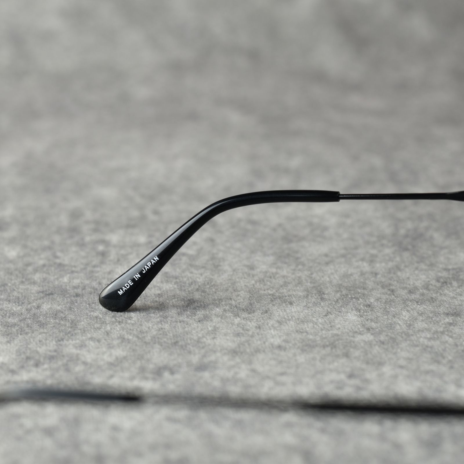 FLIP UP TYPE CIRCLE METAL GLASSES (BLACK/BROWN) / フリップアップタイプ サークルメタル サングラス