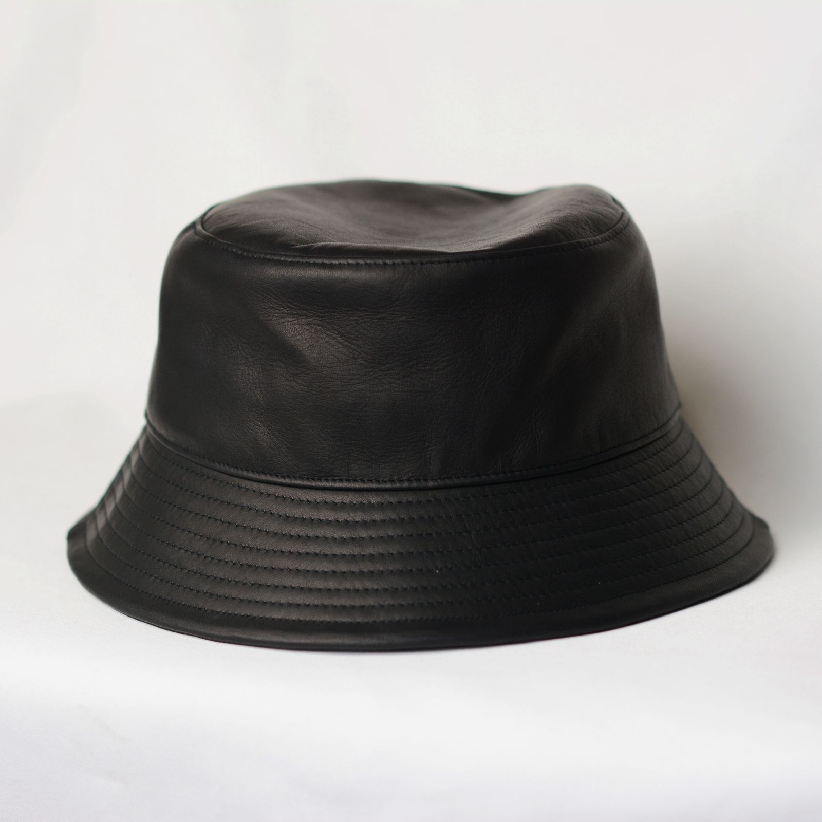 Furniture Leather バケットハット （ブラック）