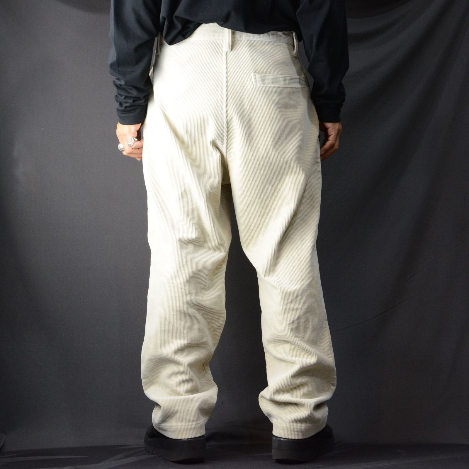 Porter Classic - CORDUROY STRAIGHT PANTS (OFF WHITE) コーデュロイ ストレートパンツ |  chord online store