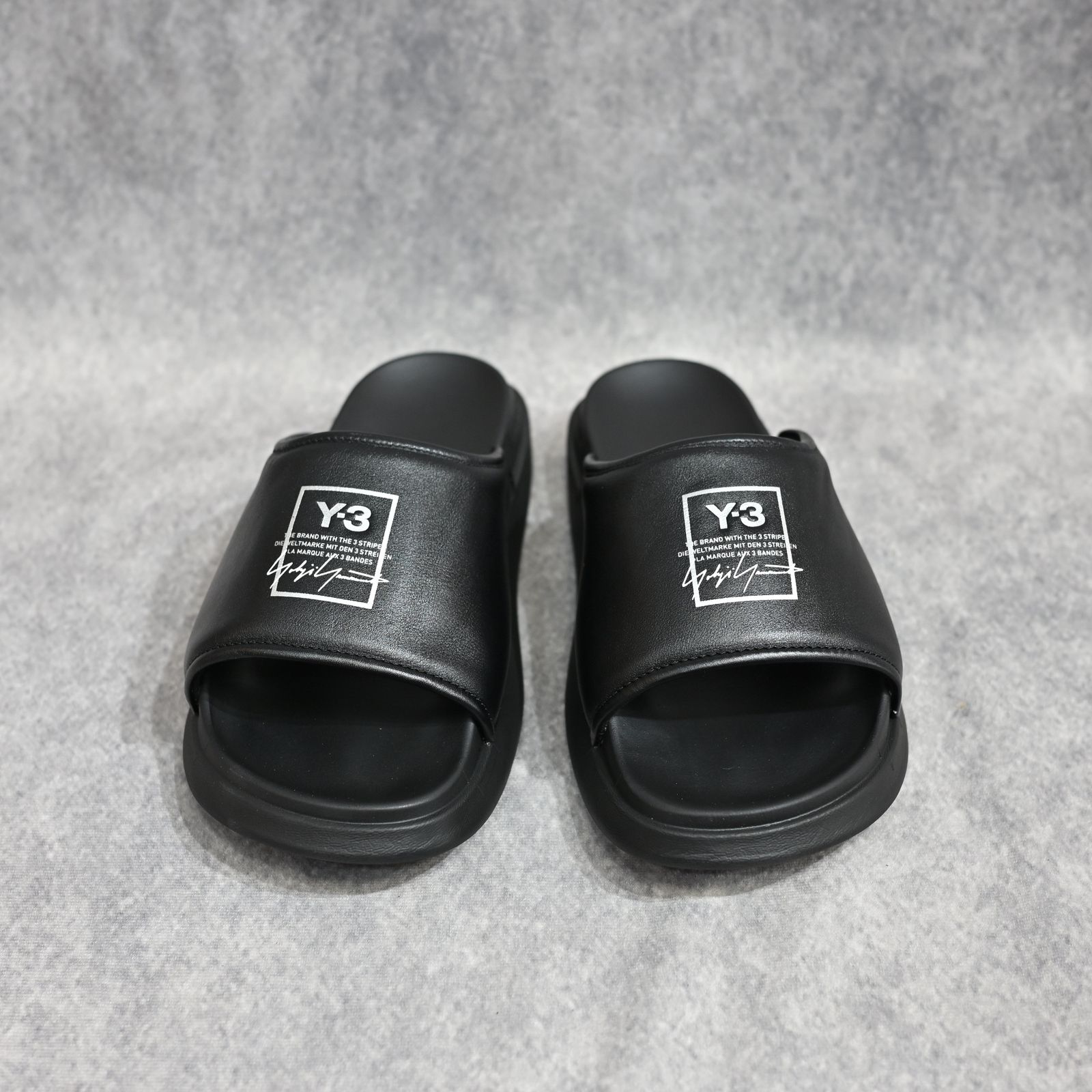 Y-3 SLIDE （BLACK） / ロゴ シャワーサンダル （ブラック）｜KI4033