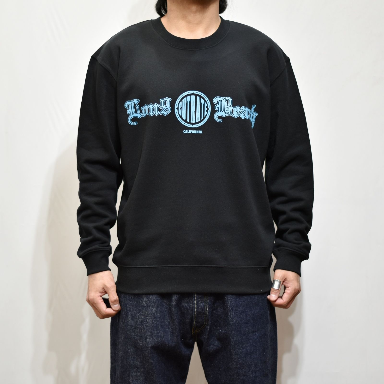 CUTRATE BEACH CITY CA L/S SWEAT SHIRT  (BLACK×BLUE)