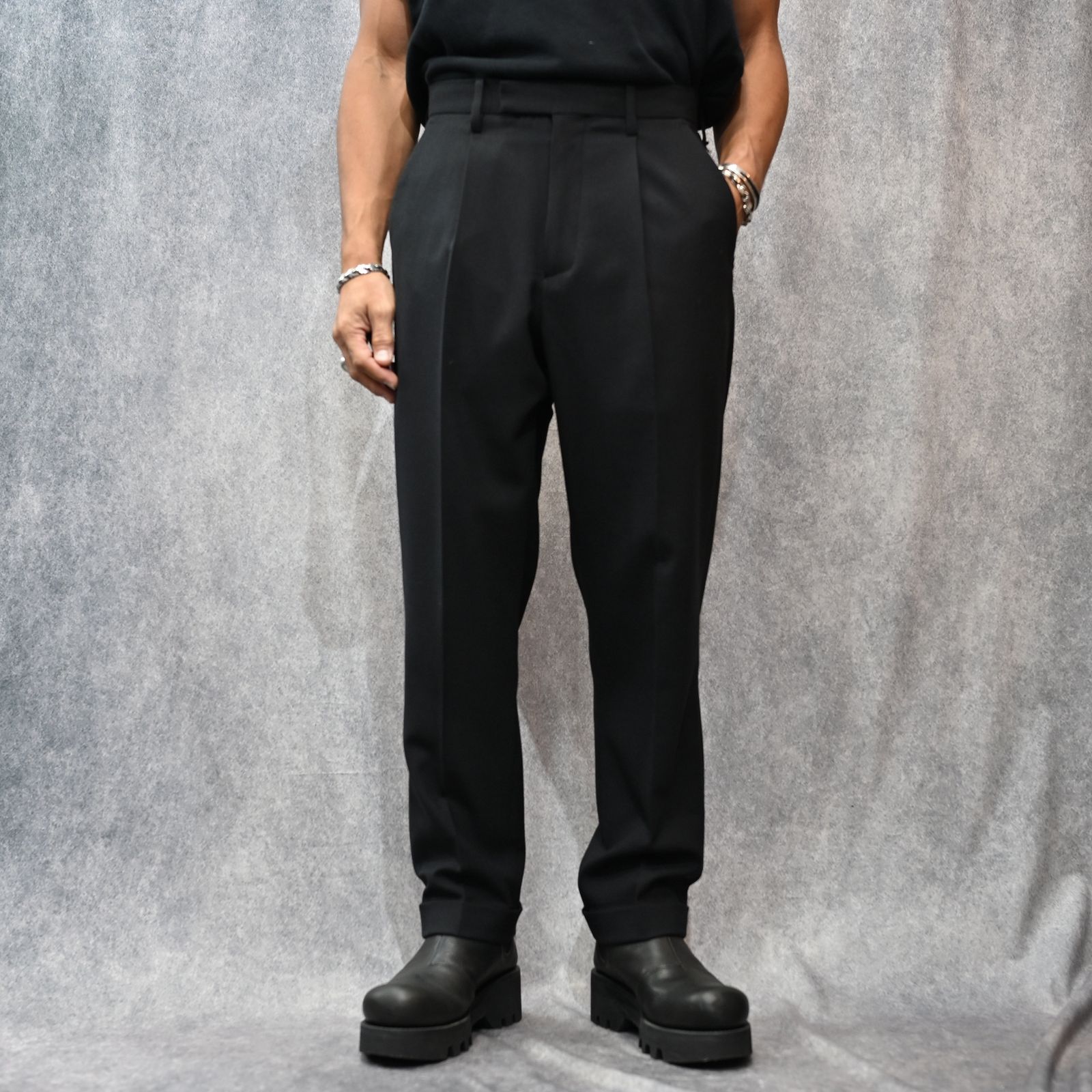 PE.Wool Tapered TRS （BLK）｜ワンタックテーパードスラックス｜2510-7001