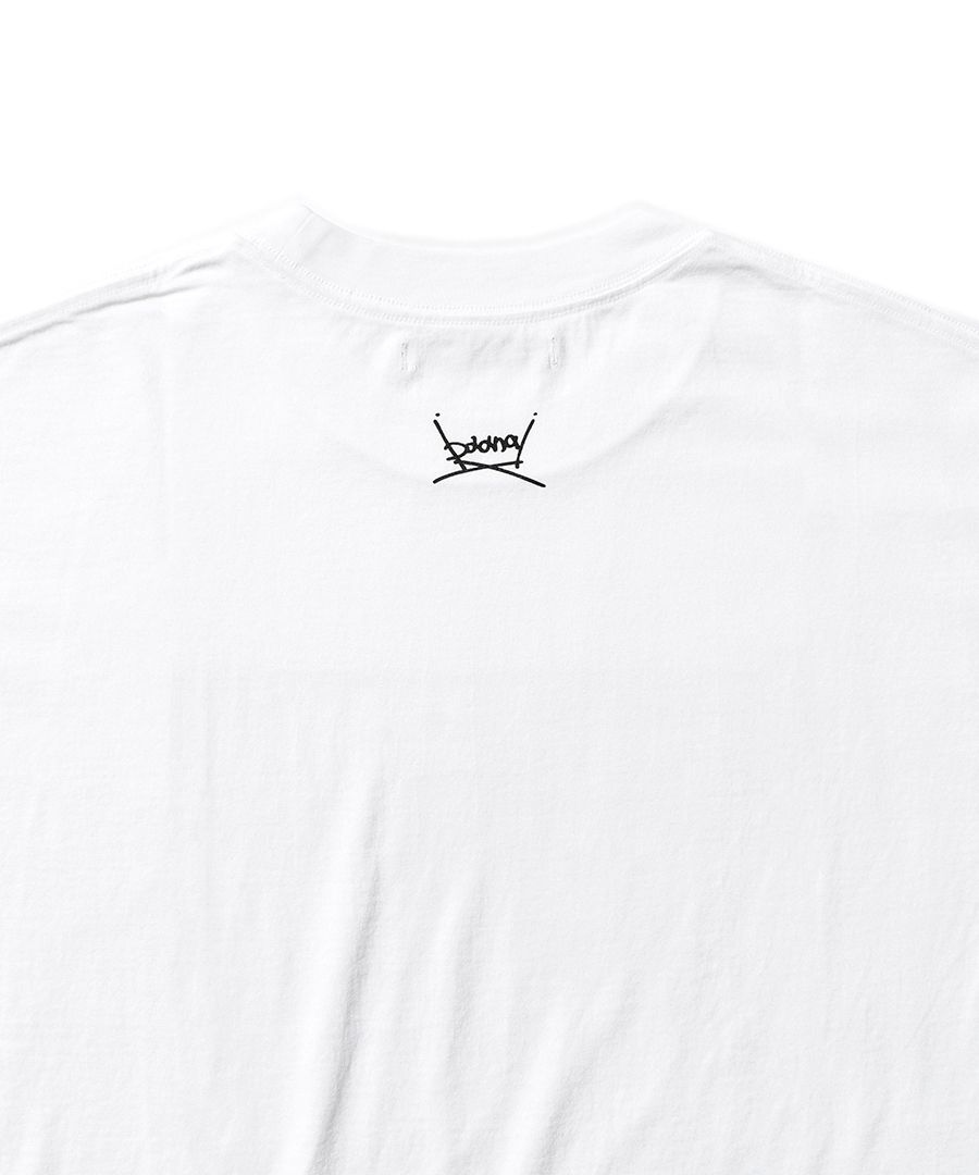 × baanai EXPERIMENTALISM T-SH