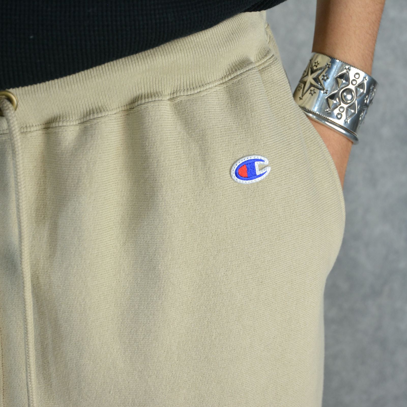 × Champion SWEAT PANTS （BEIGE） / チャンピオン スウェットパンツ (ベージュ)