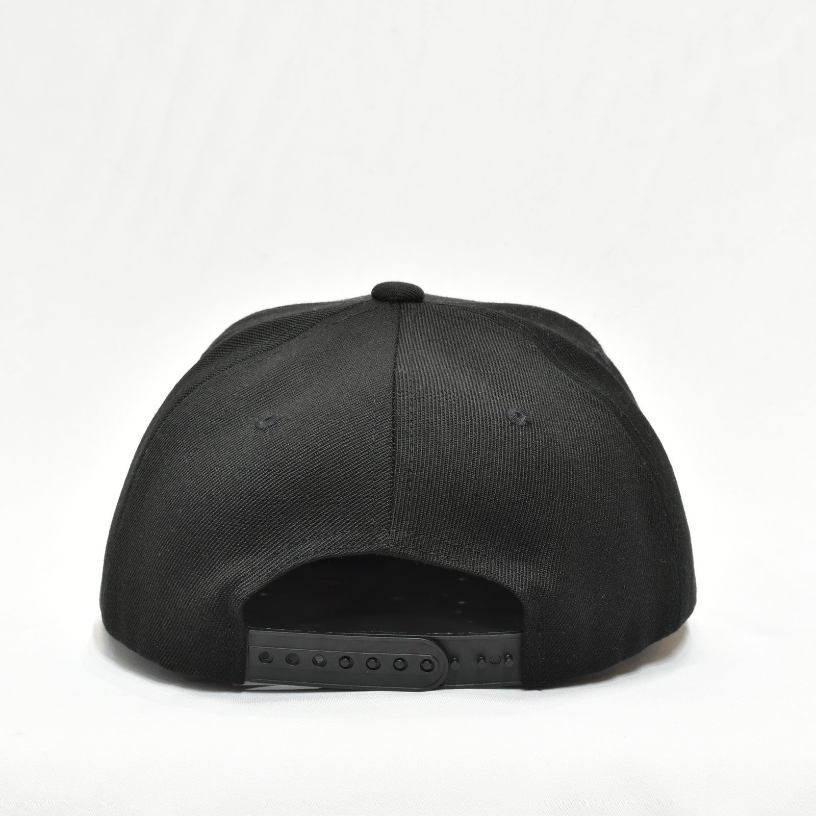 CUTRATE LOGO EMBROIDERY CAP  (BLACK/RED)
