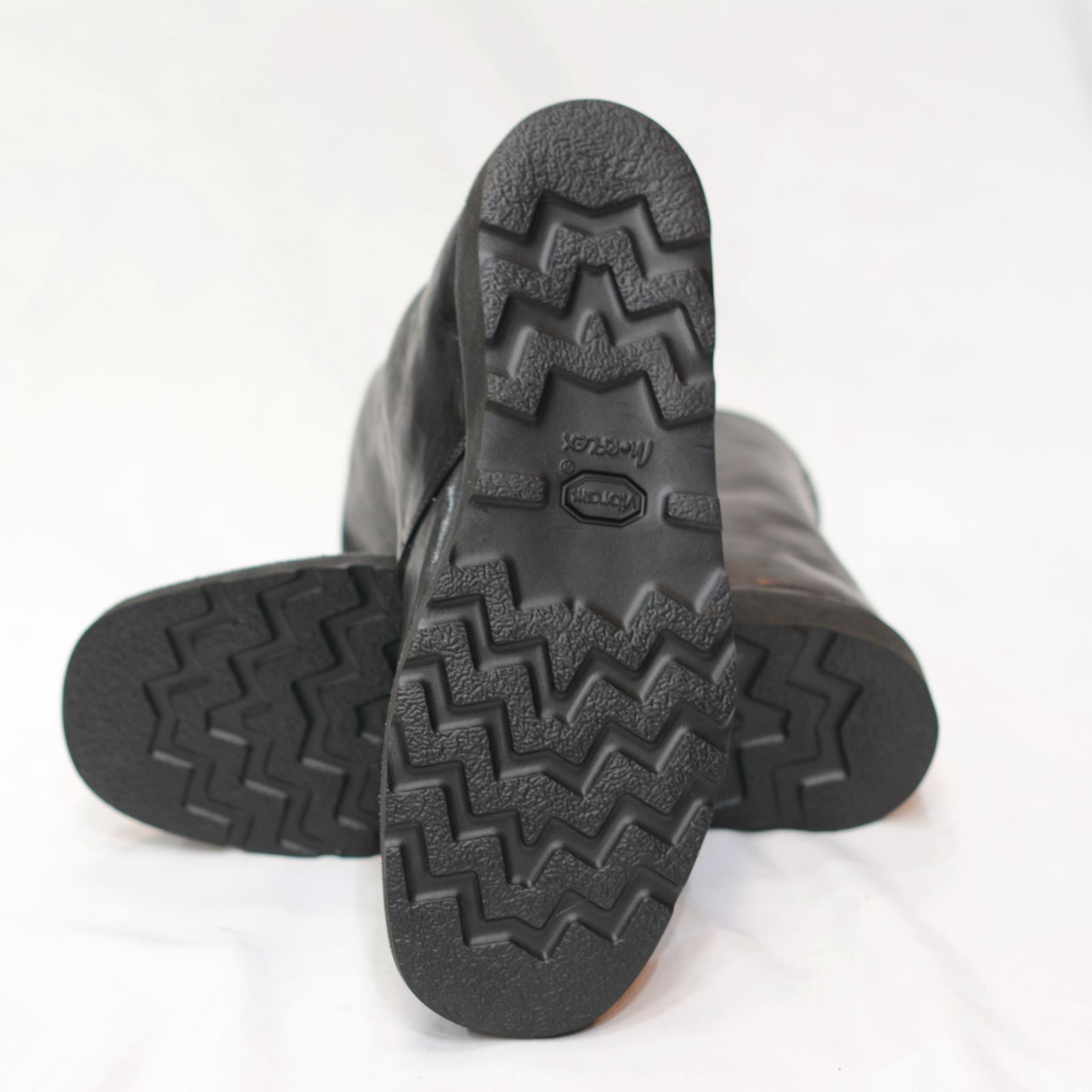 HORSE LEATHER FRONT ZIP COMBAT LINED FZ-1 BLACK CREPE SOLES PIECE DYED