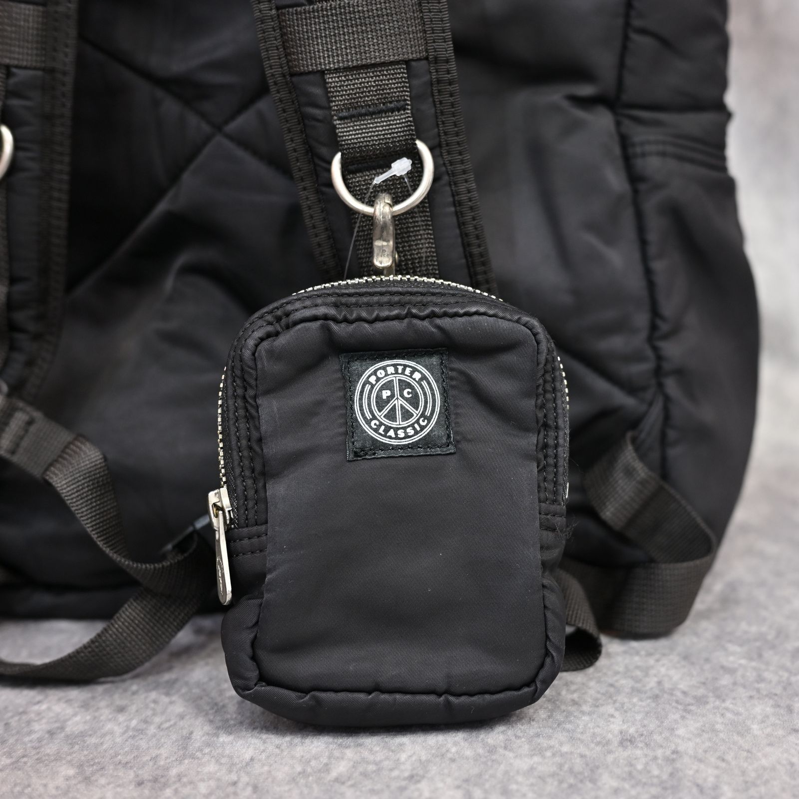 SUPER NYLON DAYPACK L (BLACK) / スーパーナイロン バックパック （ブラック） PC-015-264-40