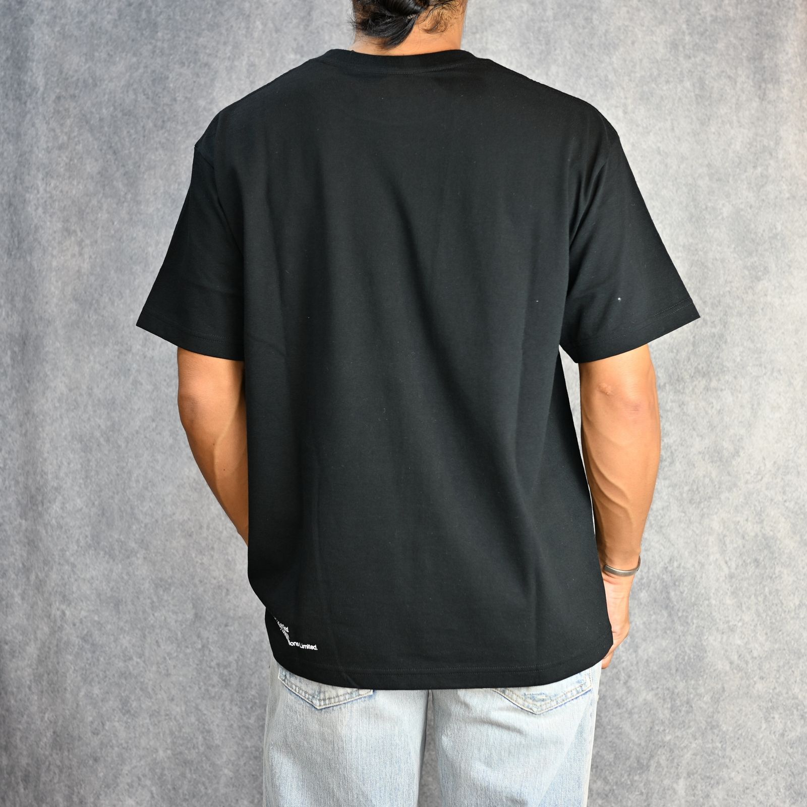 New Order “TOUCHED BY THE HAND OF GOD” Crewneck T-SH （BLACK） /  ニューオーダー 「タッチト・バイ・ザ・ハンド・オブ・ゴッド」 プリント Tシャツ （ブラック）