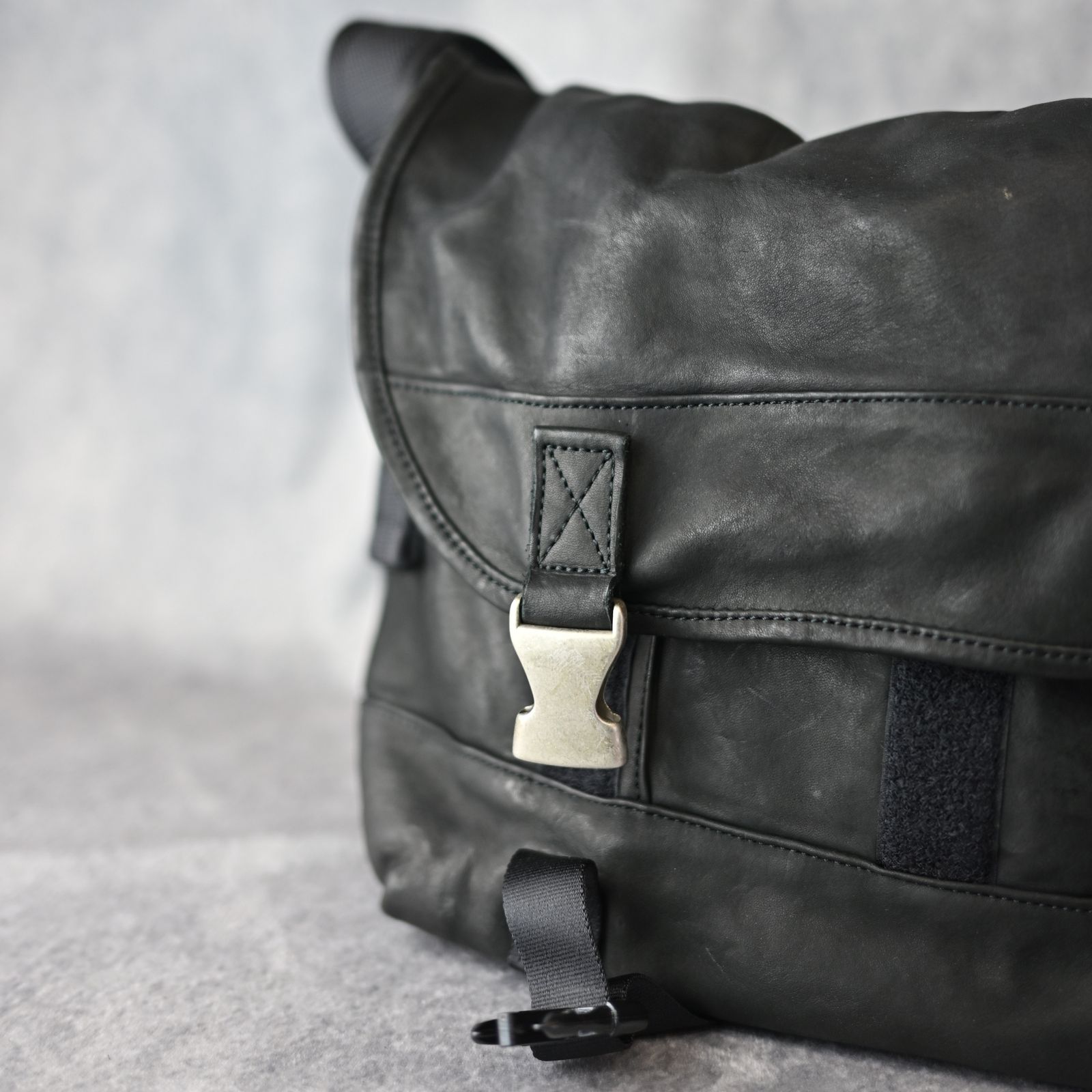 ジャパンダブルショルダー製品染め メッセンジャーバッグ （BLACK / ブラック） 92-27