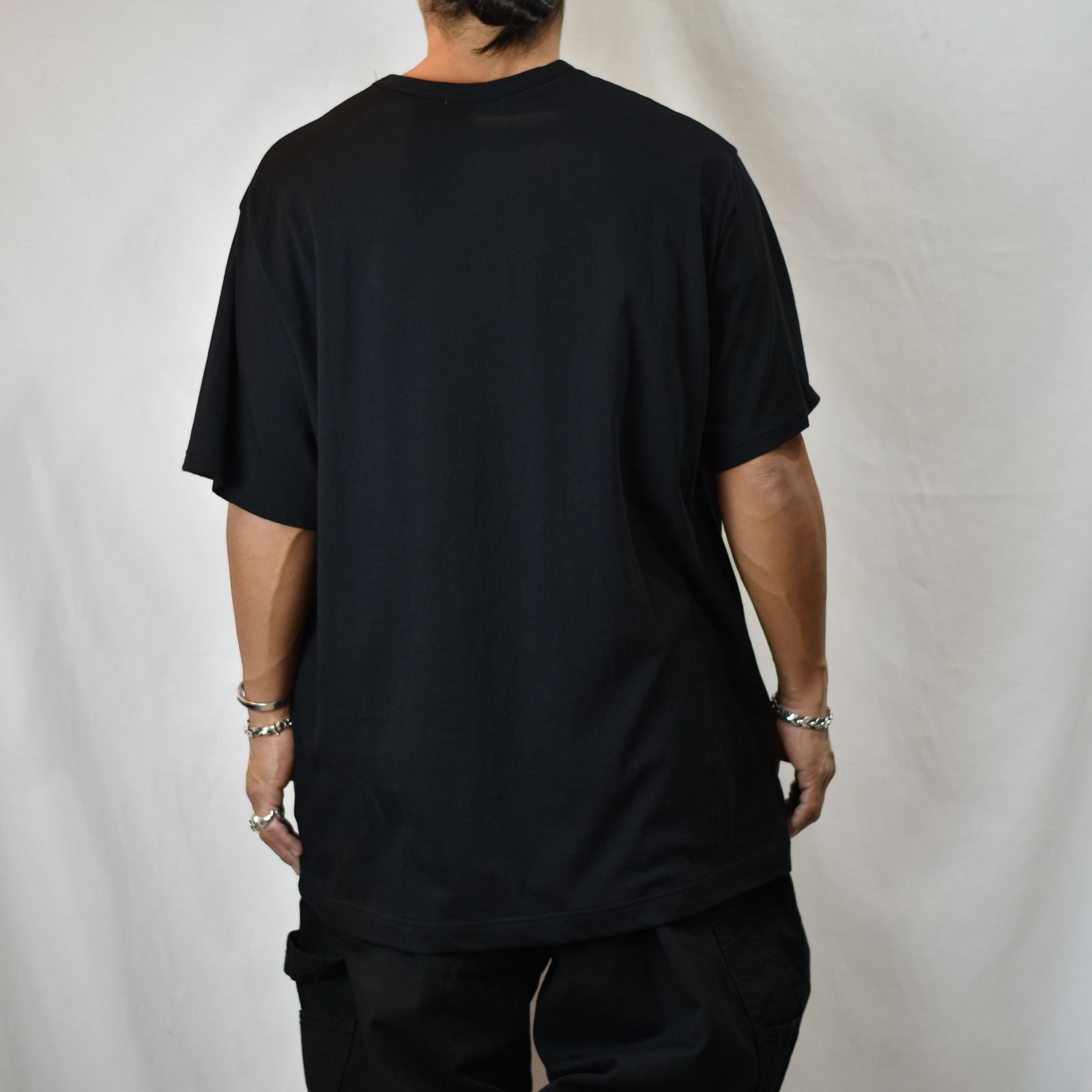 30/- COMBED SINGLE J PIGMENT PT SHORT SLEEVE (BLACK) / プリント Tシャツ （ブラック）