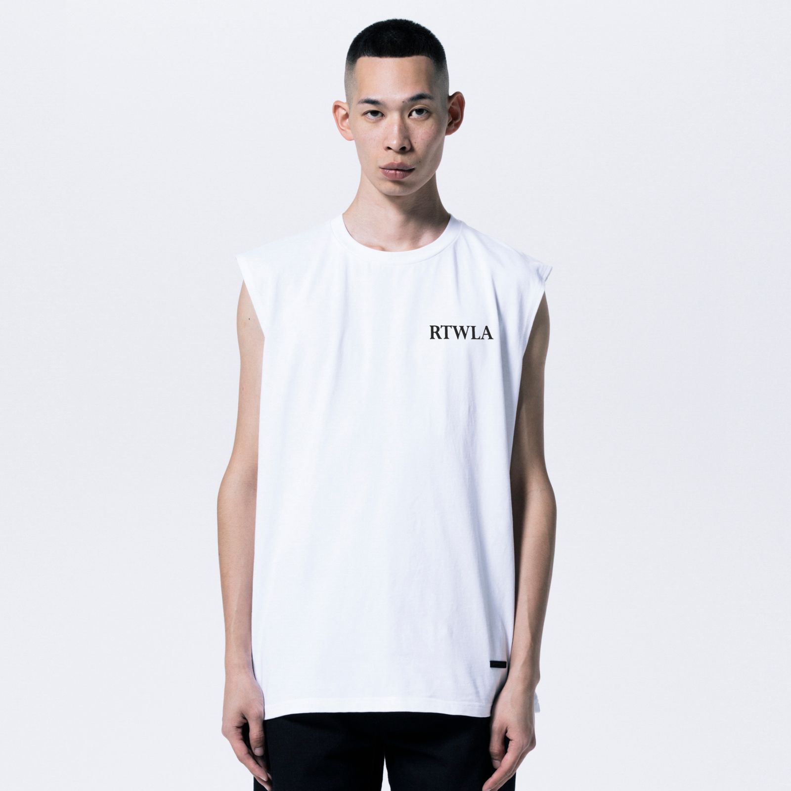 予約商品｜R9 RTWLA NOSLEEVE TEE （WHITE）｜ノースリーブ Tシャツ｜入荷：2026年5月予定