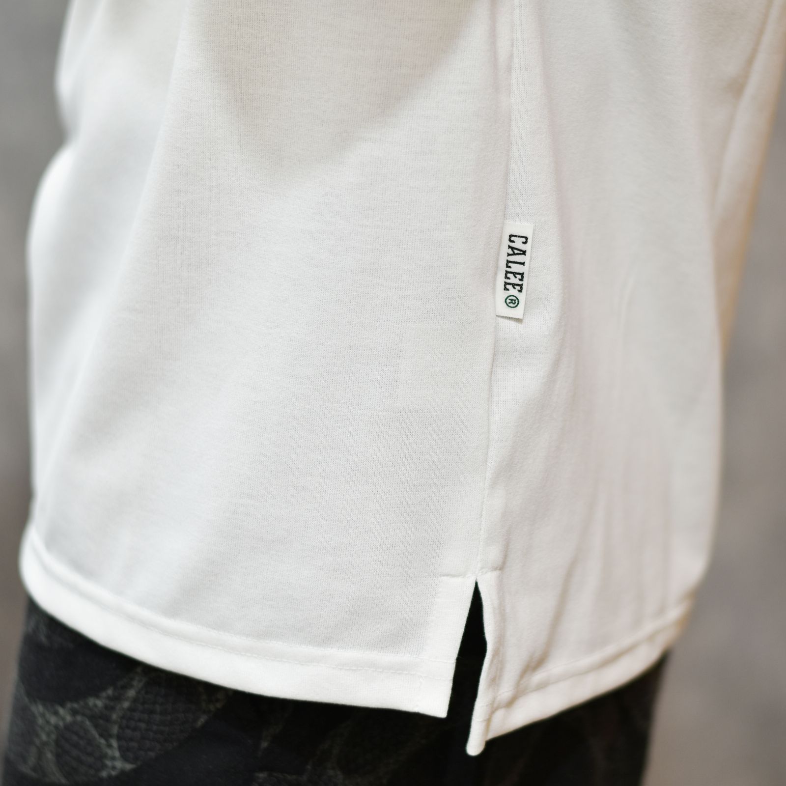 MULTI FUNCTION LOGO N/S TEE (WHITE) / 機能素材 ノースリーブカットソー
