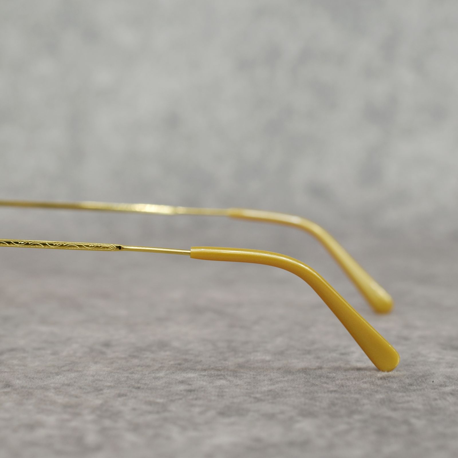 VINTAGE TYPE CIRCLE METAL GLASSES (GOLD / GRAY)｜ヴィンテージタイプ サークルメタル サングラス｜CL-25AW003G