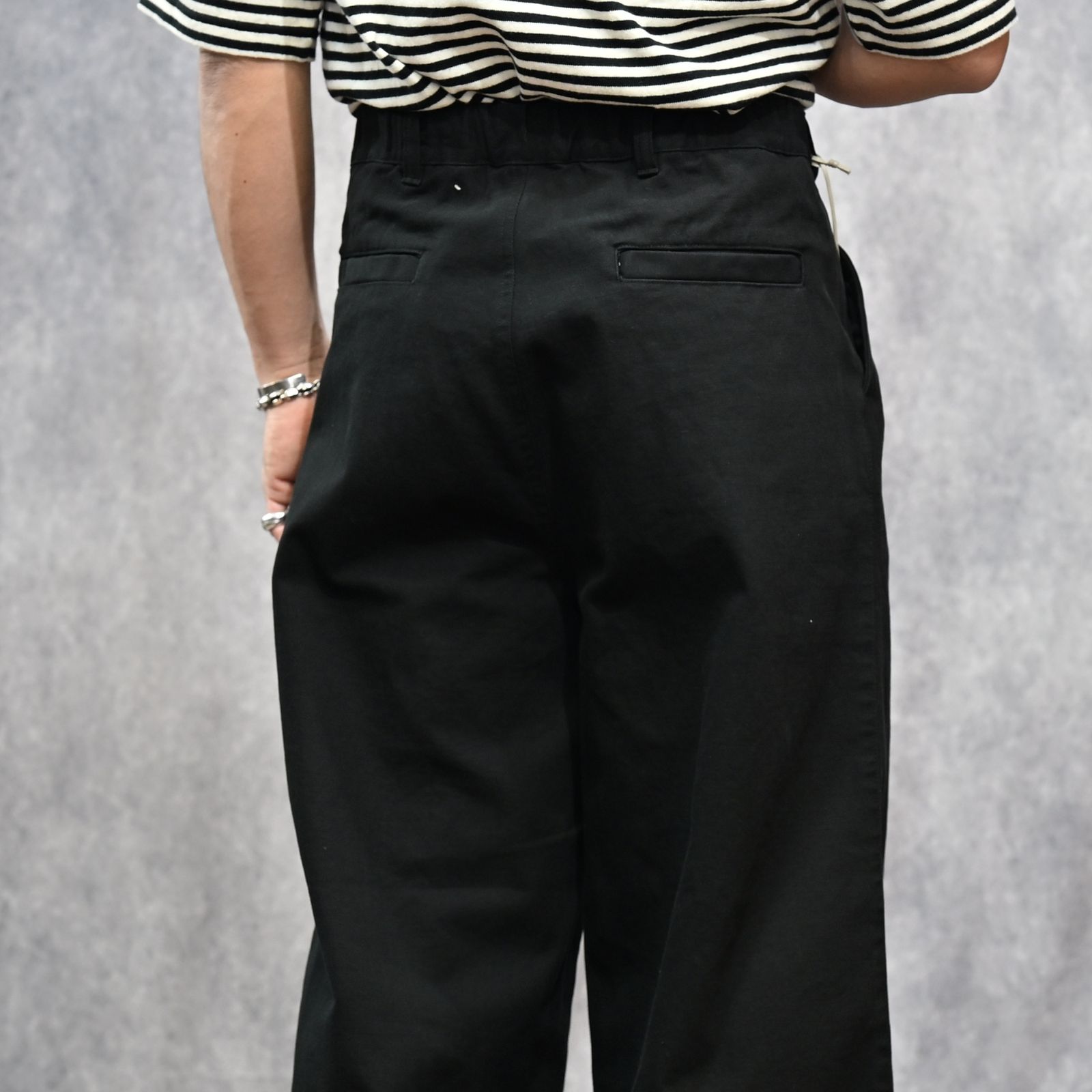 CHINO WIDE TROUSERS （BLACK） / チノパンツ ワイドトラウザー （ブラック） 2026SS-PT2-YT