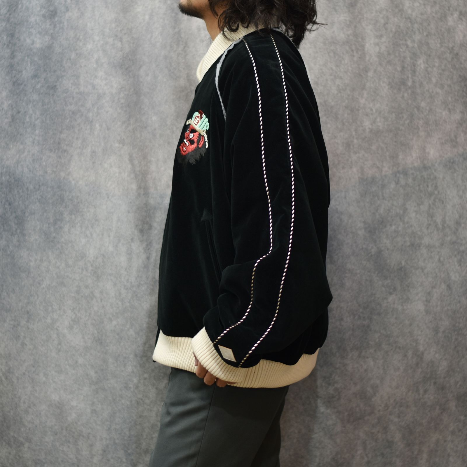 el conductorH - VELVETEEN YAMA KING EMBROIDERED SOUVENIR JKT