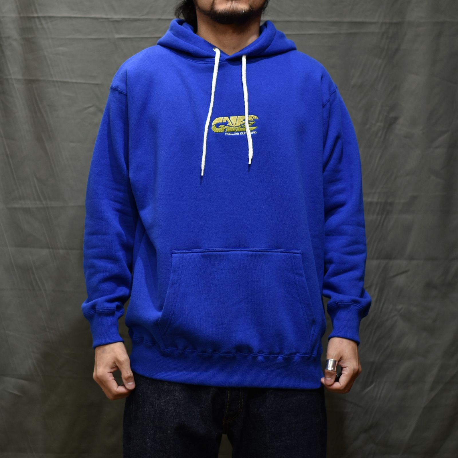 CALEE RC LOGO PULLOVER HOODIE (BLUE)