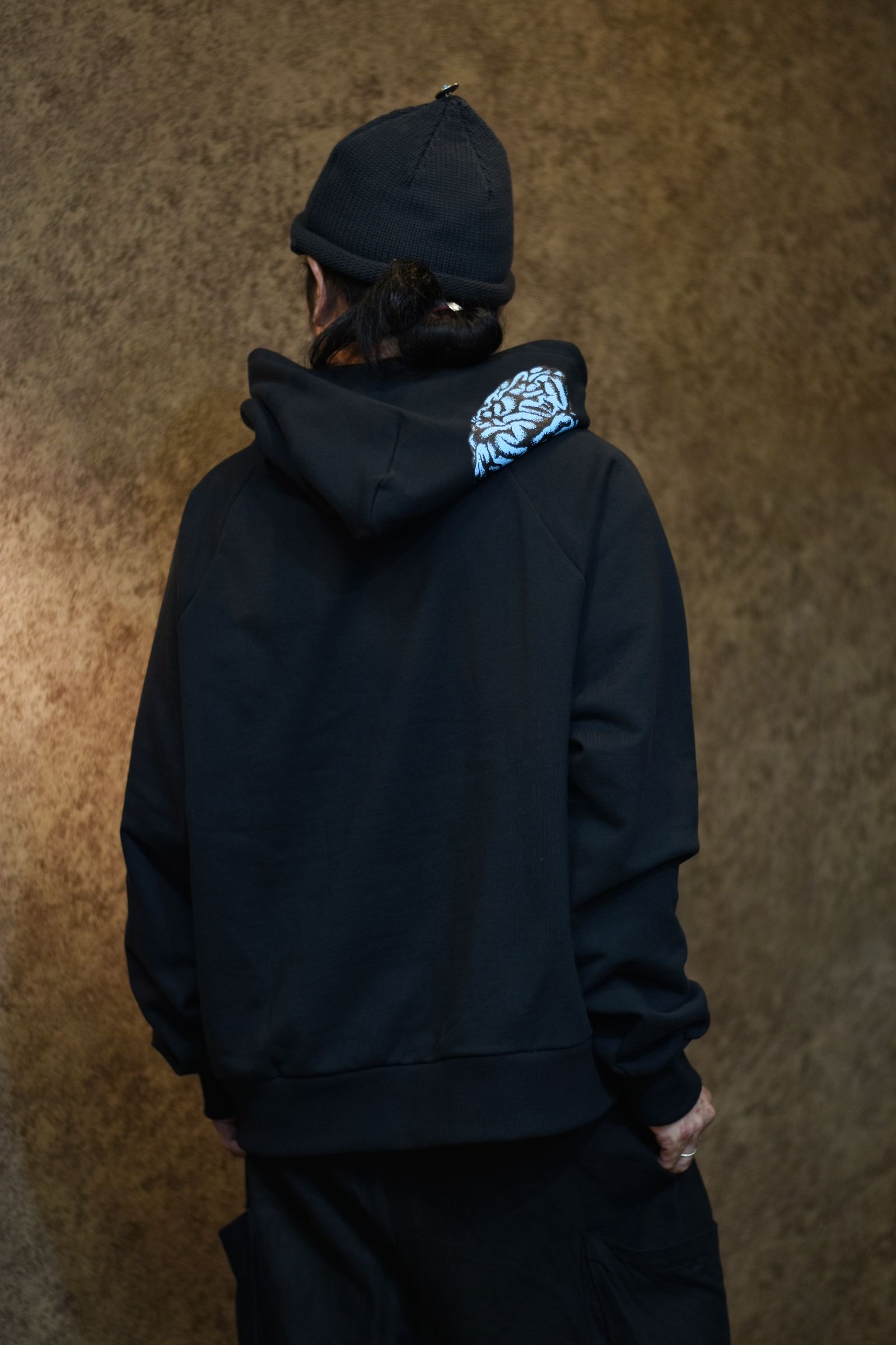 el conductorH - COTTON HOODED SWEATER 'BRAIN (BLACK) | chord