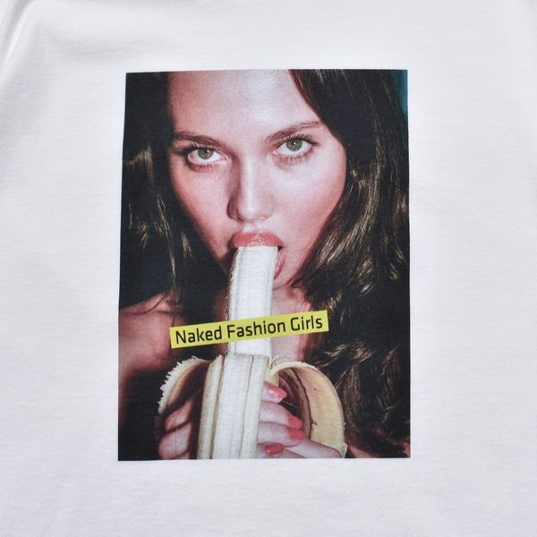 × STIE-lo  Mike Dowson Holding Tee （WHT / ホワイト）｜プリントTシャツ｜STLMD002