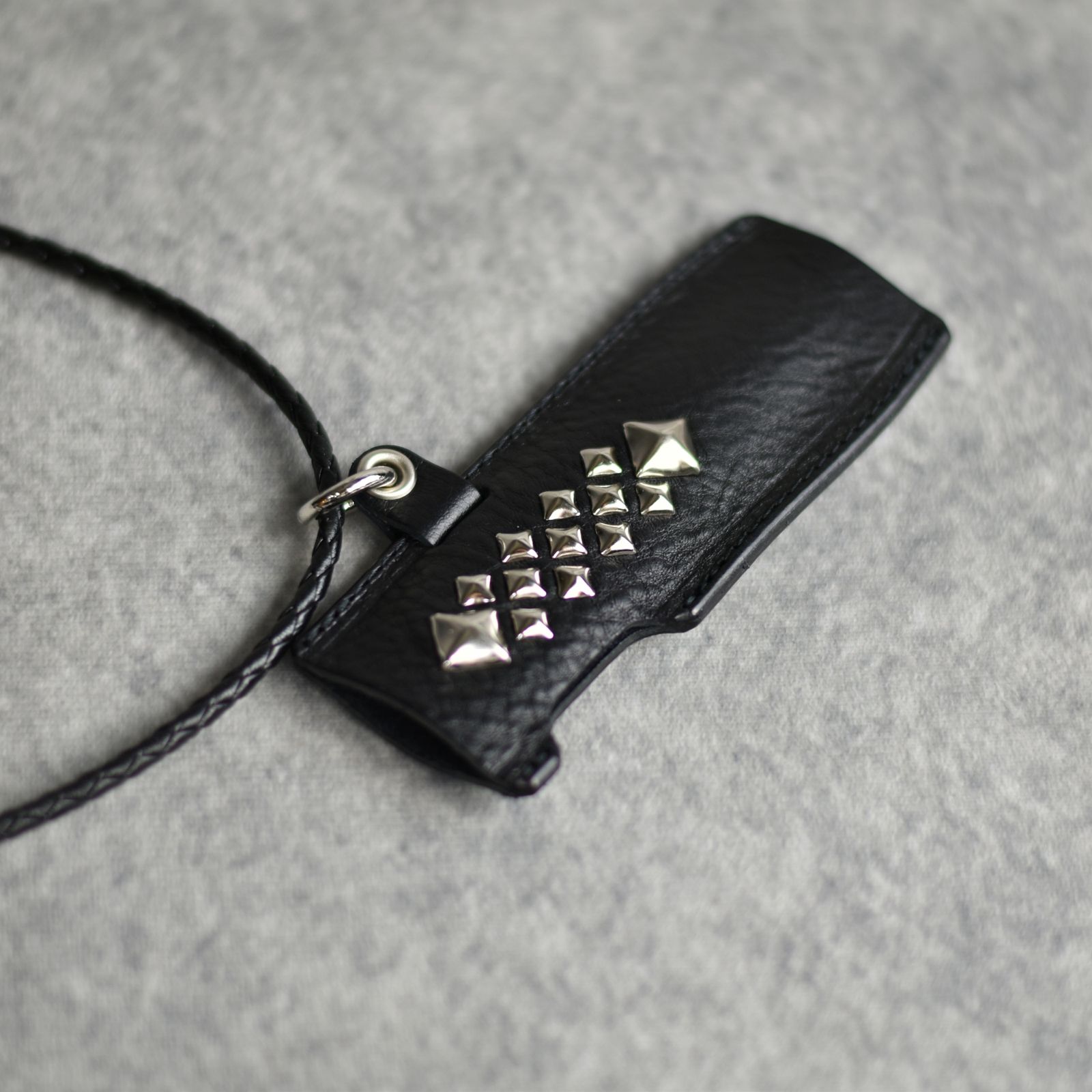 CALEE - STUDS LEATHER IQOS & HEAT STICK CASE (BLACK