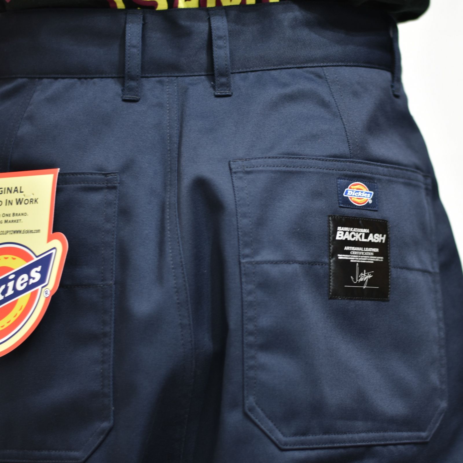 ISAMU KATAYAMA BACKLASH - ×× Dickies ダブルニーパンツ (NAVY