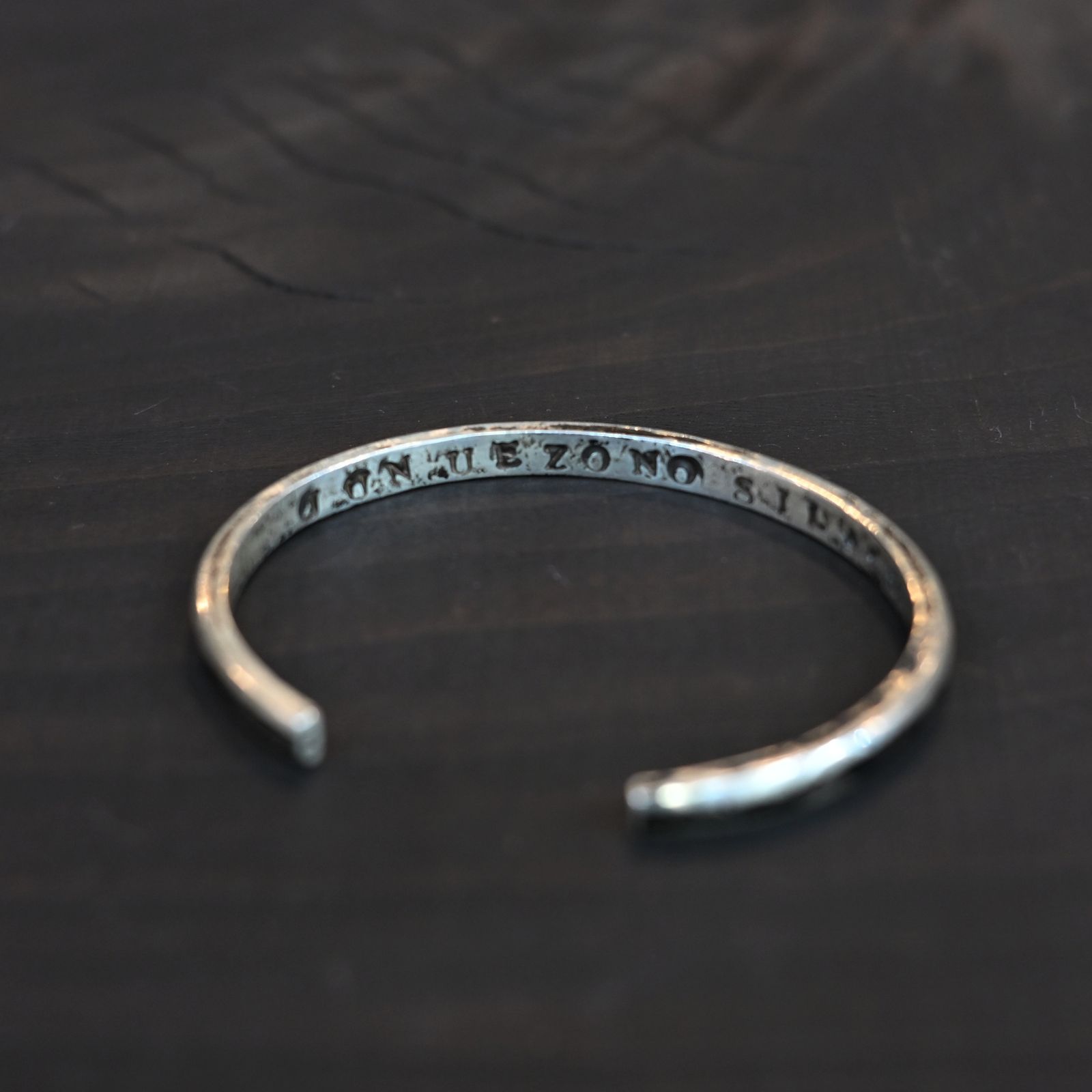 ROUND BANGLE NARROW｜ SILVERS 純銀