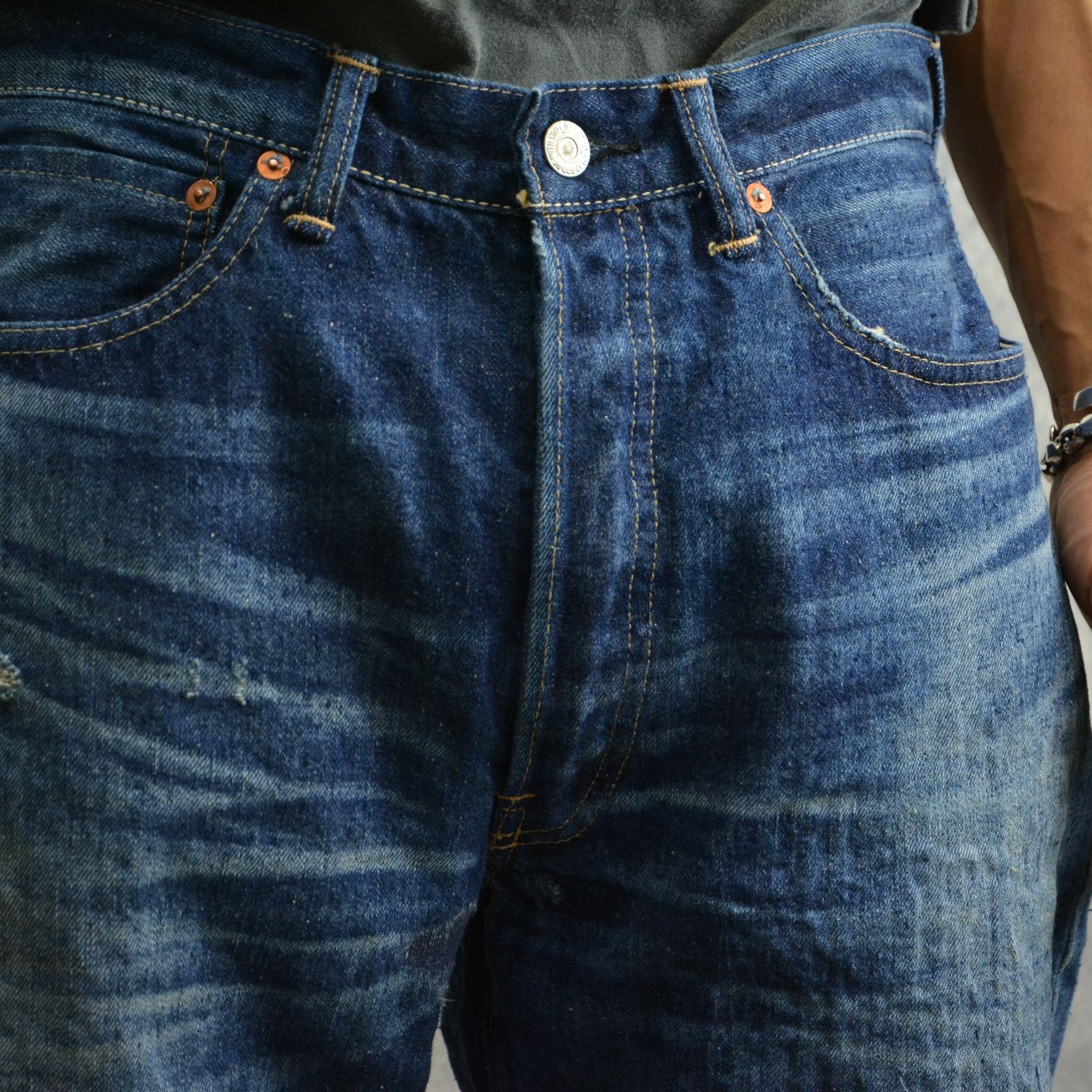 New Manual(ニューマニュアル)｜#033 LV 60'S JEANS｜正規通販