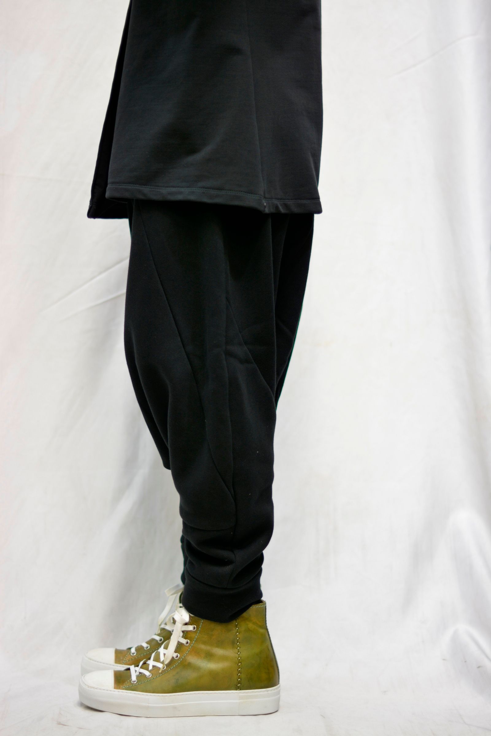 "SWEATPANTS SARROUEL