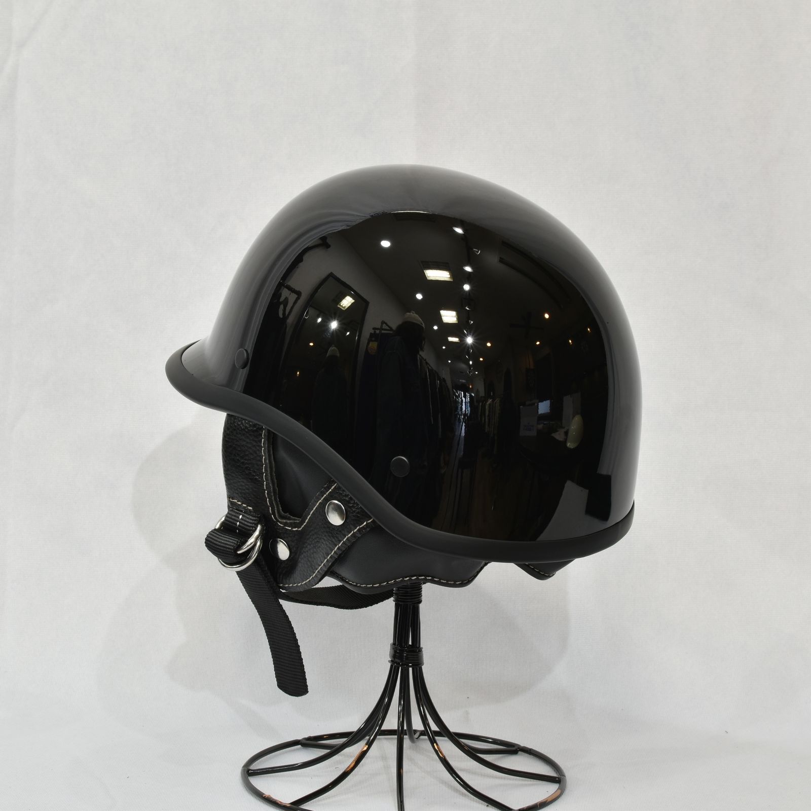 NoBudz - 予約商品 | BURST VG HELMET (MATTE BLACK) | バースト ヴィンテージジョッキー ヘルメット |  納期:3ヶ月程度 | chord online store