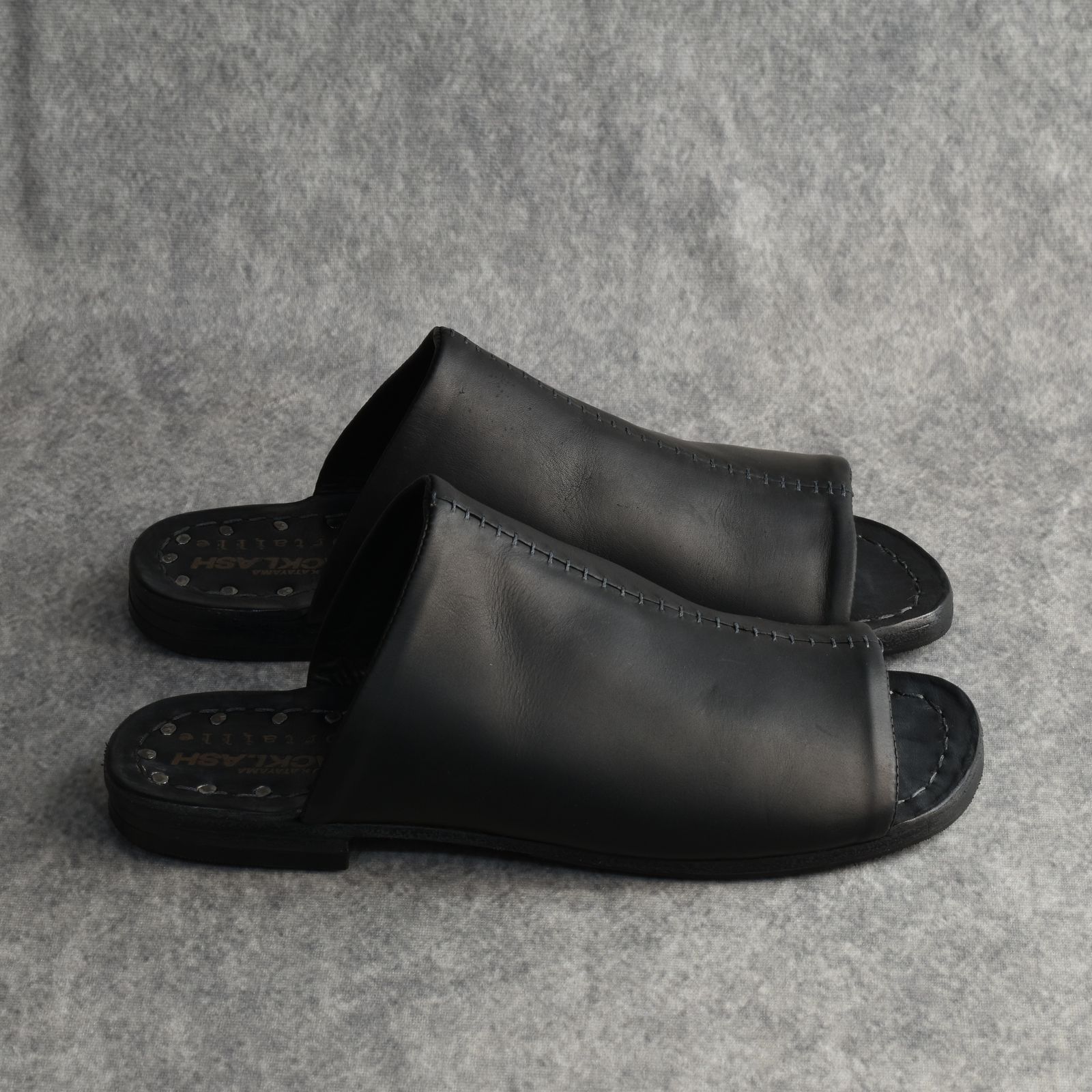 × Portaille GUIDIオイルカーフ サンダル (BLACK /ブラック)