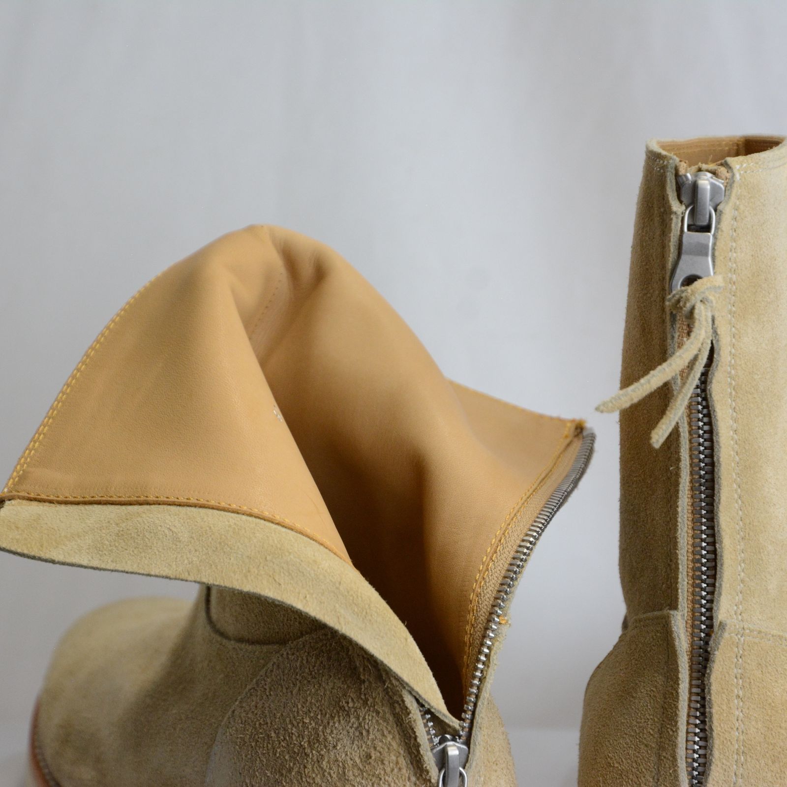 MINEDENIM - Suede Leather Back Zip Boots （BEIGE） / スエード ...