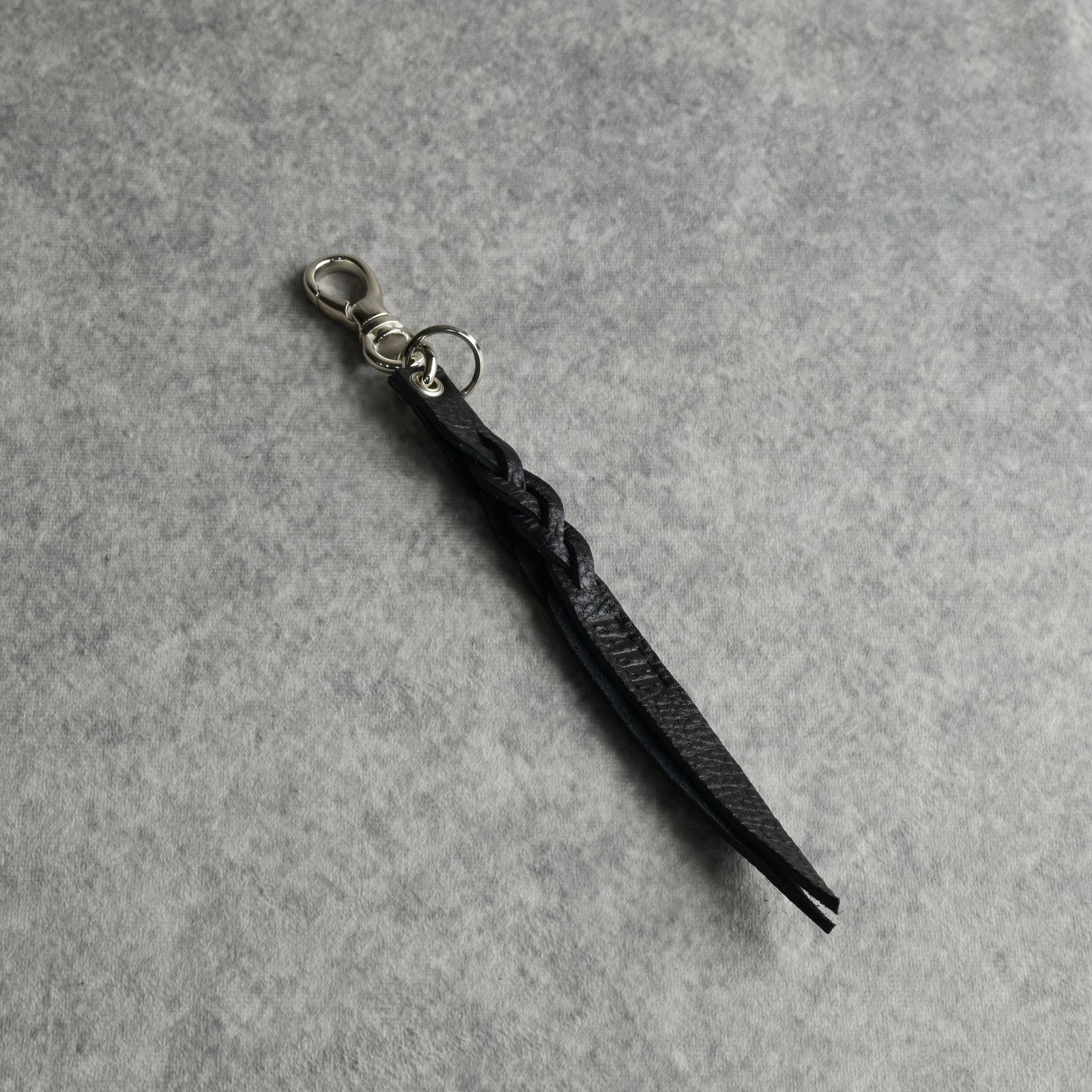 STUDS & KNITTING LEATHER SHORT KEY RING ＜TYPE A＞ (BLACK) / スタッズレザー 編み込みレザー ショートタイプ キーリング キーホルダー