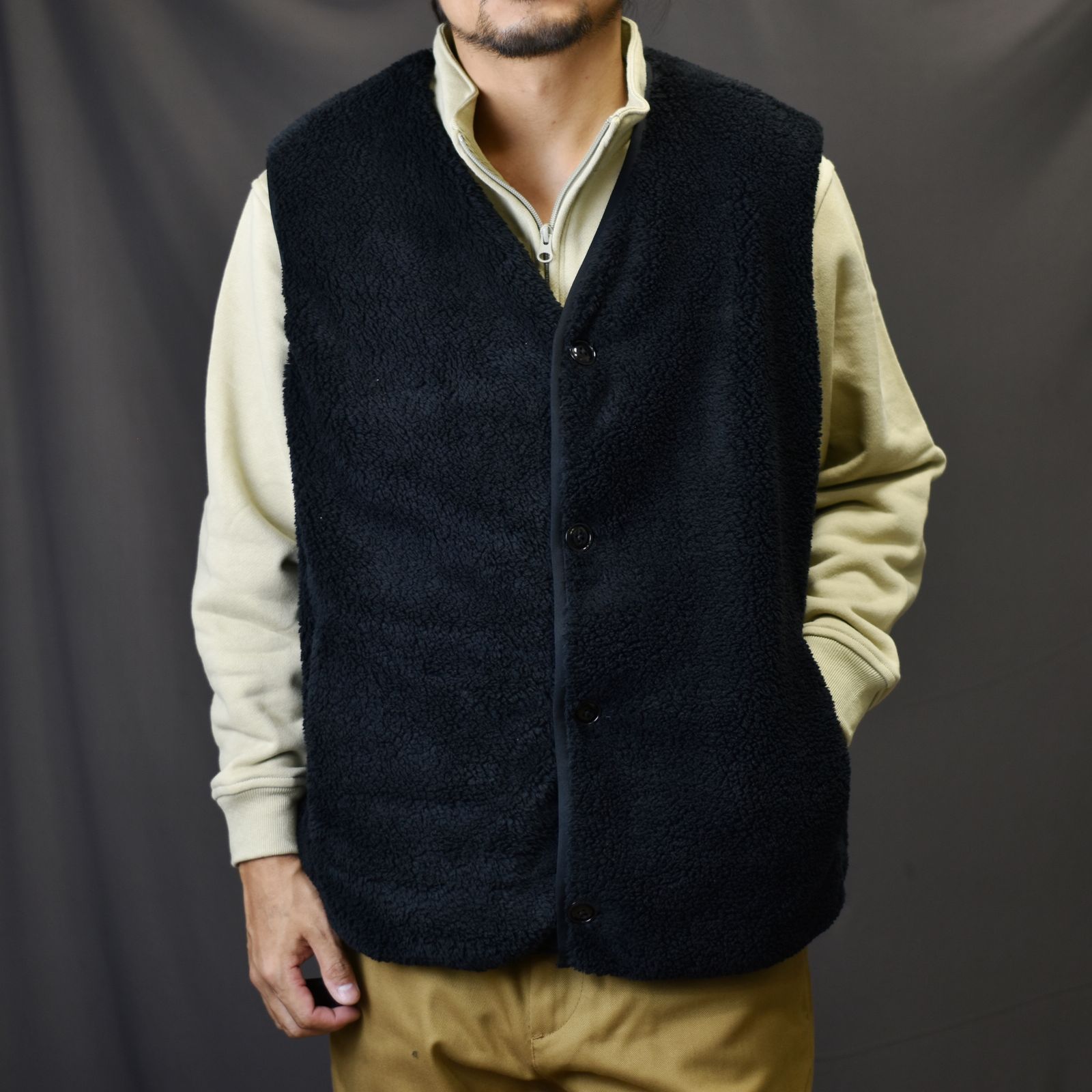 CALEE - NYLON RIP FLEECE WAIST COAT (BLACK) / ナイロン