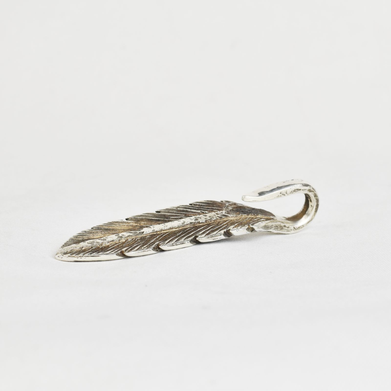 × JUNUEZONO FEATHER ONE （シルバー）