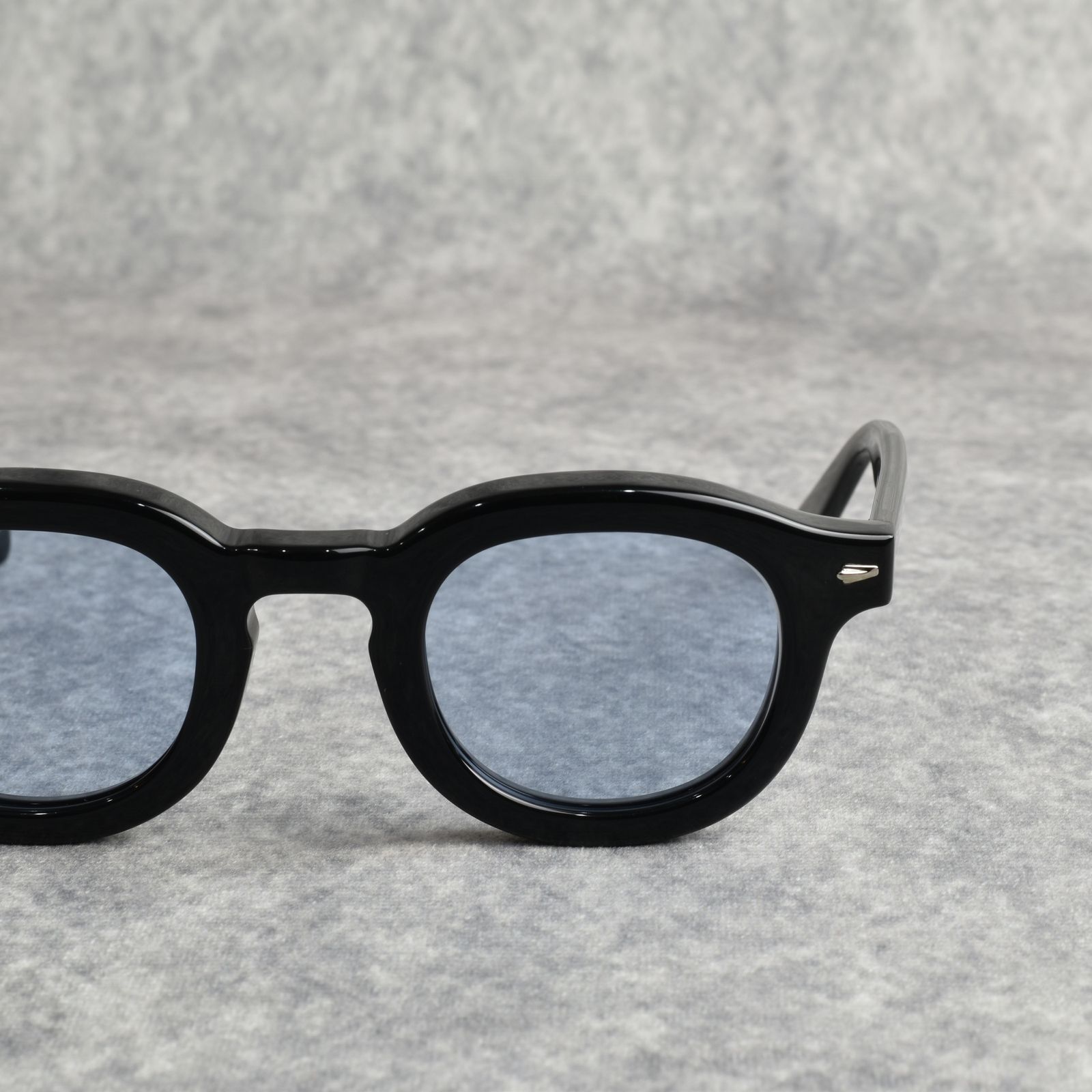 B/W TYPE GLASSES ＜CLASSIC MODEL＞ (BLACK/BLUE) / ボストン/ウェリントン サングラス ＜クラシック モデル＞