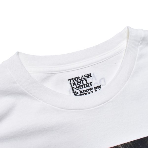 × STIE-lo  Mike Dowson Holding Tee （WHT / ホワイト）｜プリントTシャツ｜STLMD002