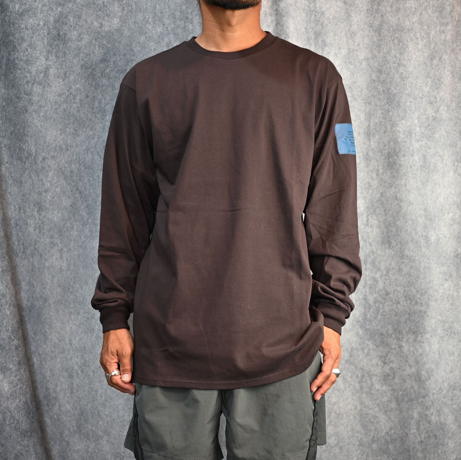 LONG SLEEVE T-SHIRT （BROWN） / ロングスリーブ TEE （ブラウン）