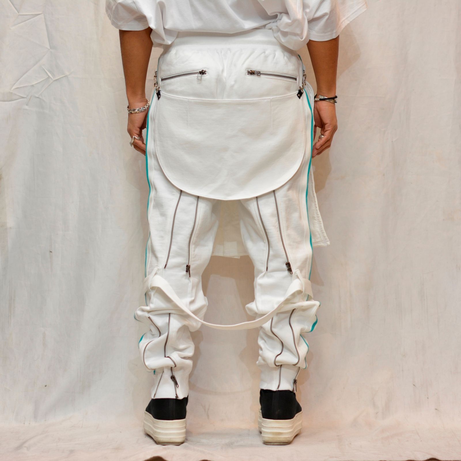 "BONDAGE SWEAT PANTS