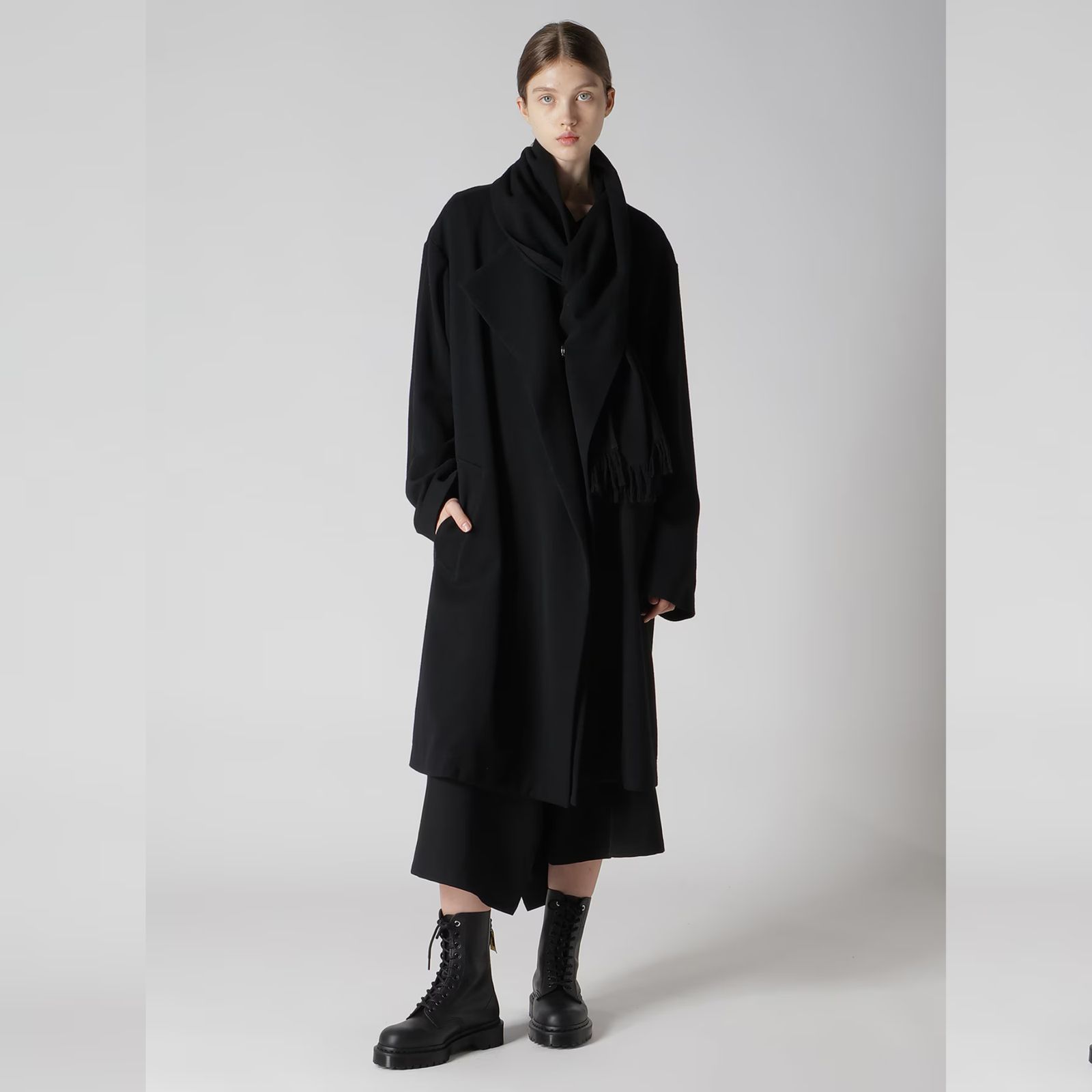 × Dr. Martens 10 EYE Y's BLACK CLASSIC CALF （BLACK） /  ドクターマーチン （ブラック）