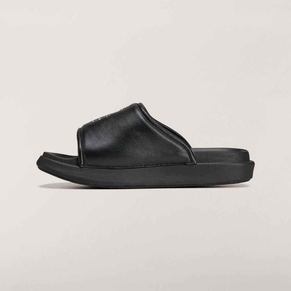 Y-3 SLIDE （BLACK） / ロゴ シャワーサンダル （ブラック）｜KI4033