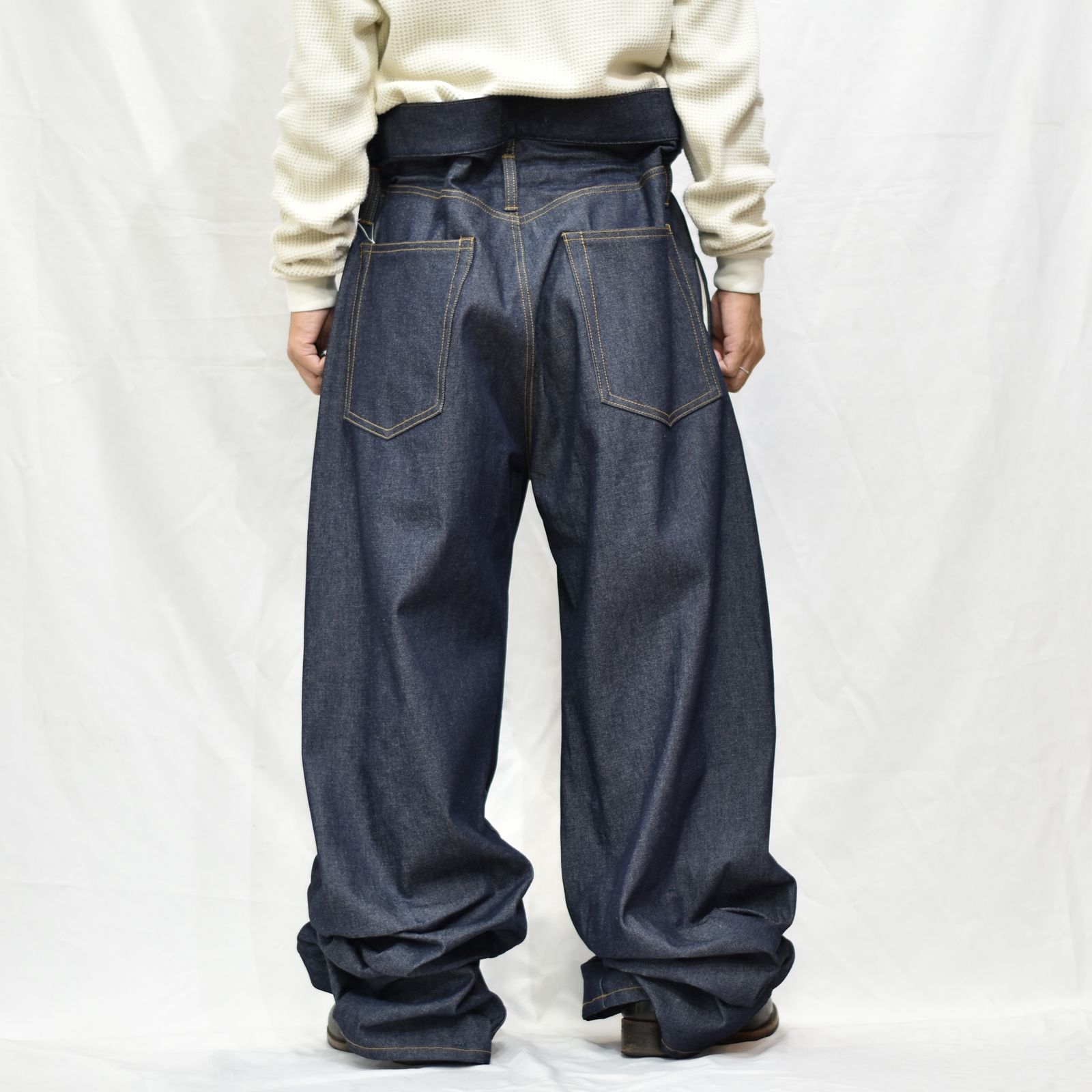 FACETASM - SUPER BIG DENIM PANTS (INDIGO) | chord online