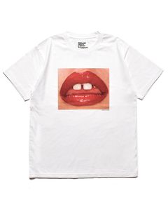 Carlijn Jacobs × Stie-lo Lips T-SH （WHITE） カーライン・ジェイコブス フォトTシャツ カットソー