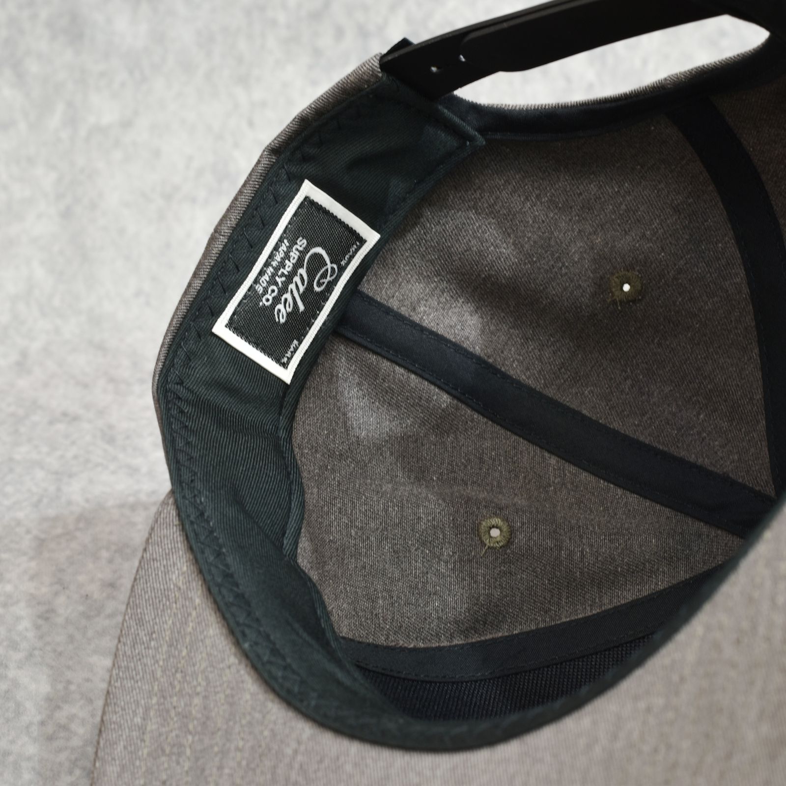 SIGNBOARD WAPPEN CAP ＜NATURALLY PAINT DESIGN＞ (HEATHER BROWN)｜ワッペン キャップ｜CL-26AWNT003