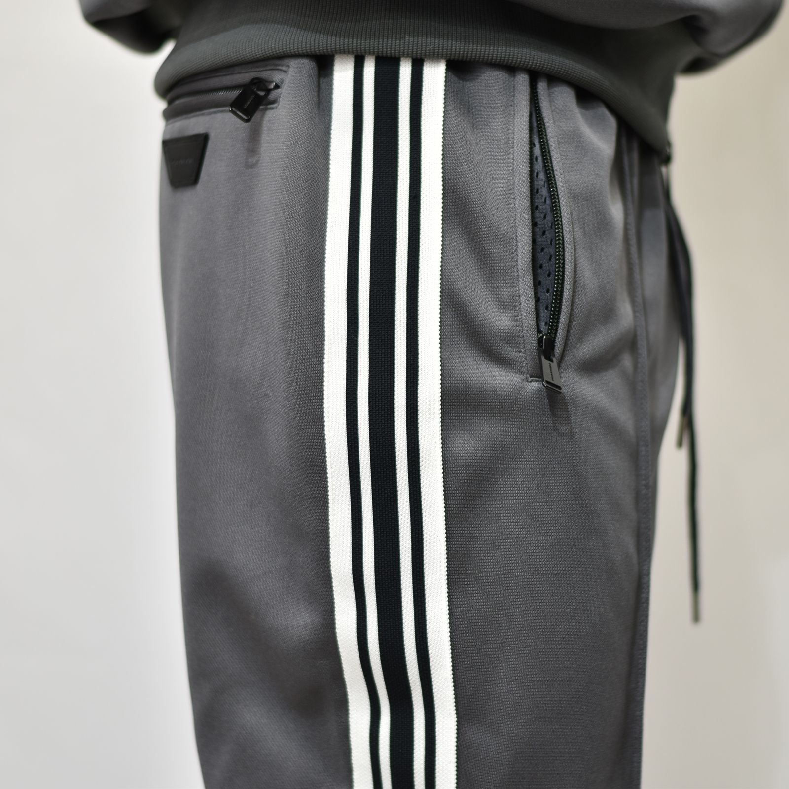 FORSOMEONE - FF TRACK PANTS (GRAY) トラックラインパンツ